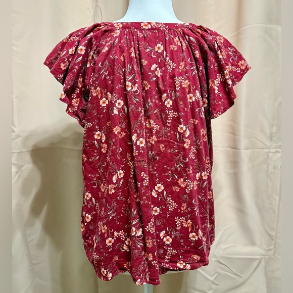 Old Navy Dark Red Floral Flutter Sleeve Top - Size L - EUC - Picture 9 of 9